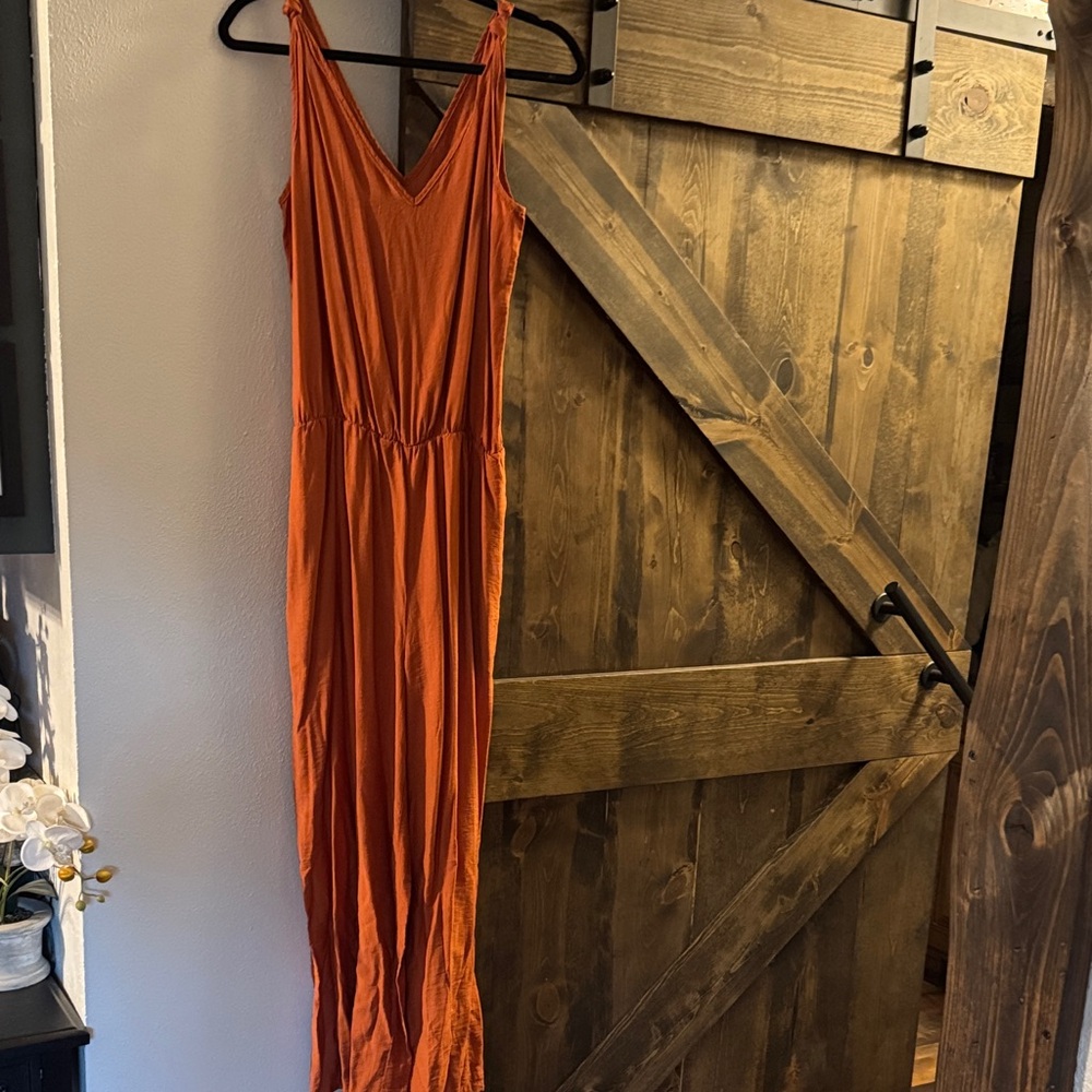 Lightweight Burnt Orange Jumper